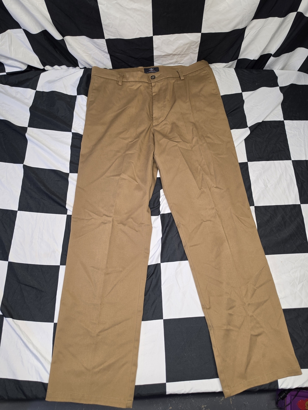 Dockers Straight-Leg Khaki Pants in Tan